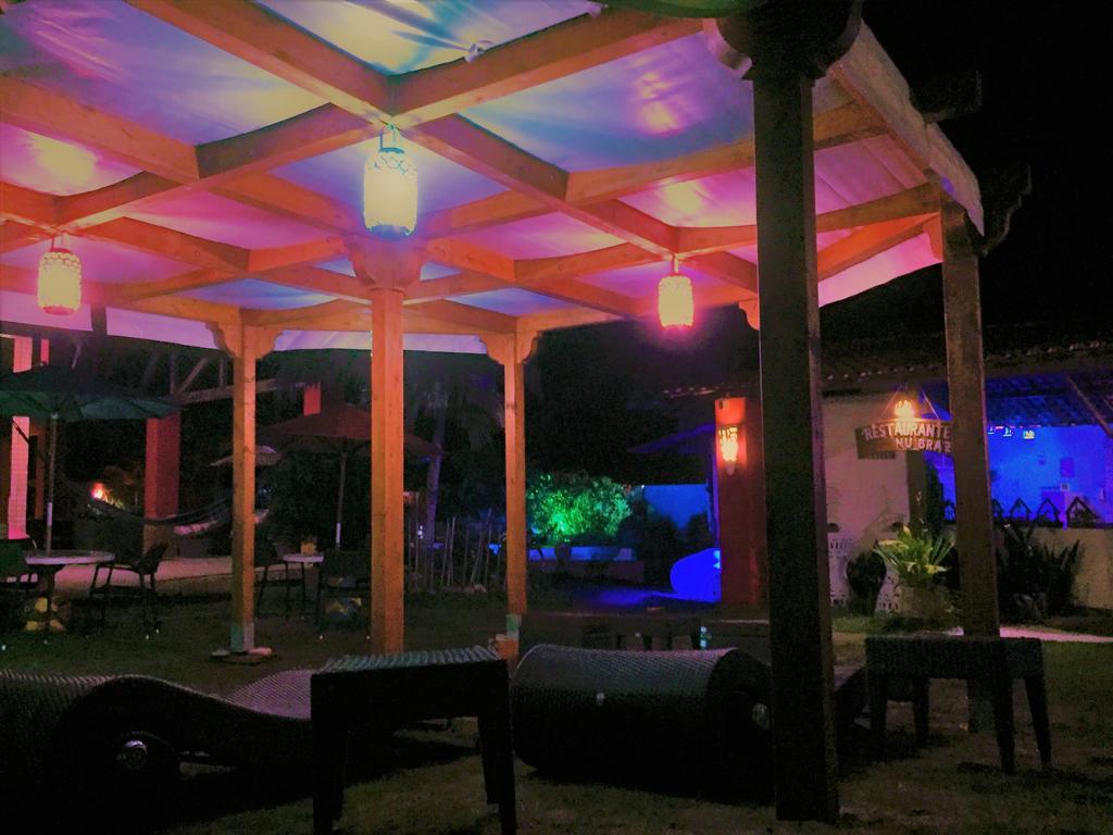 Pousada Flamboyant Village - Praia Das Fontes - 50Mt Da Gruta Mae D'Agua (Adults Only) เบเบรีเบ ภายนอก รูปภาพ